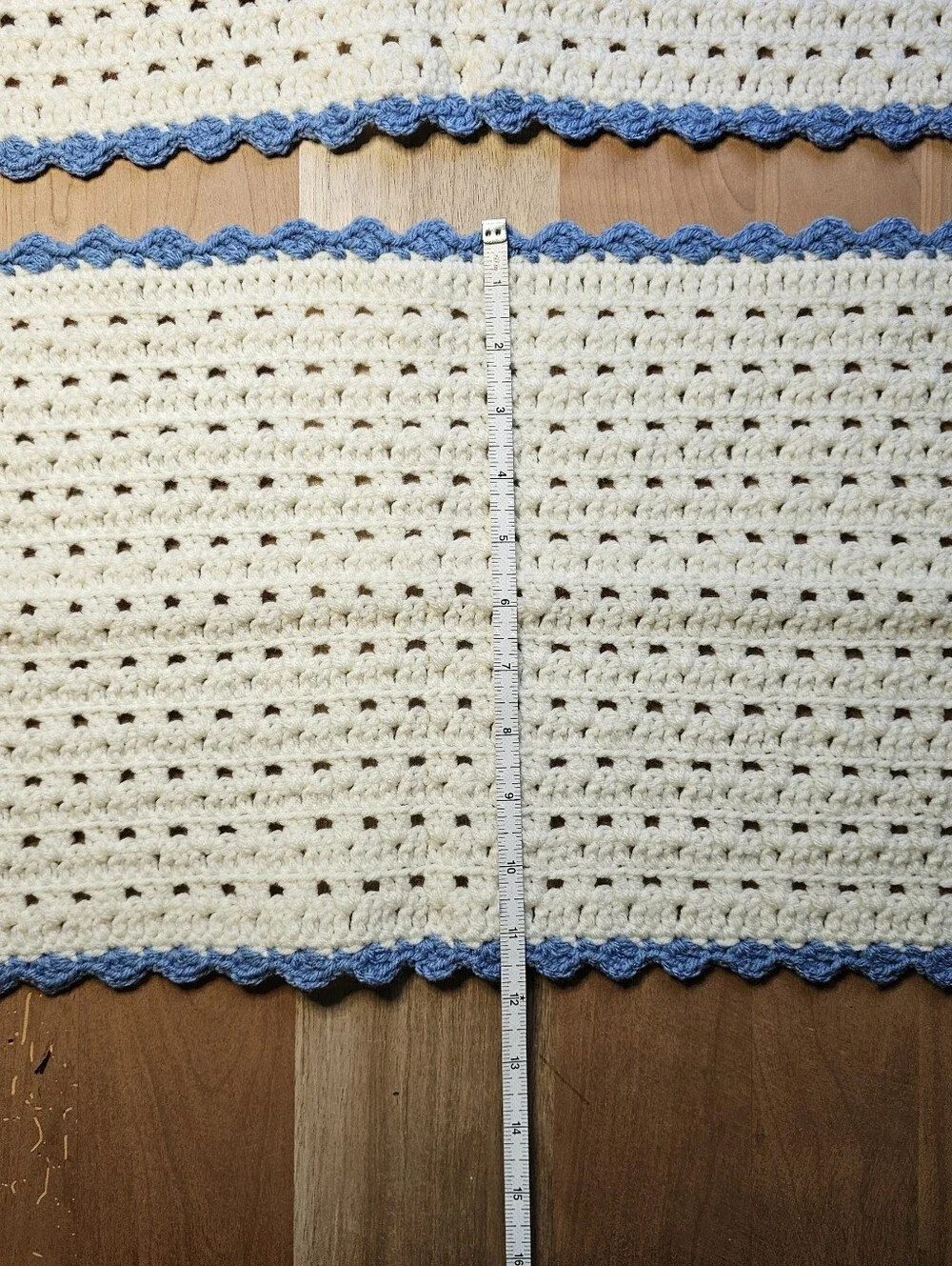 Handmade Crochet Placemats Set Of 4 Scalloped Edge Cream Blue